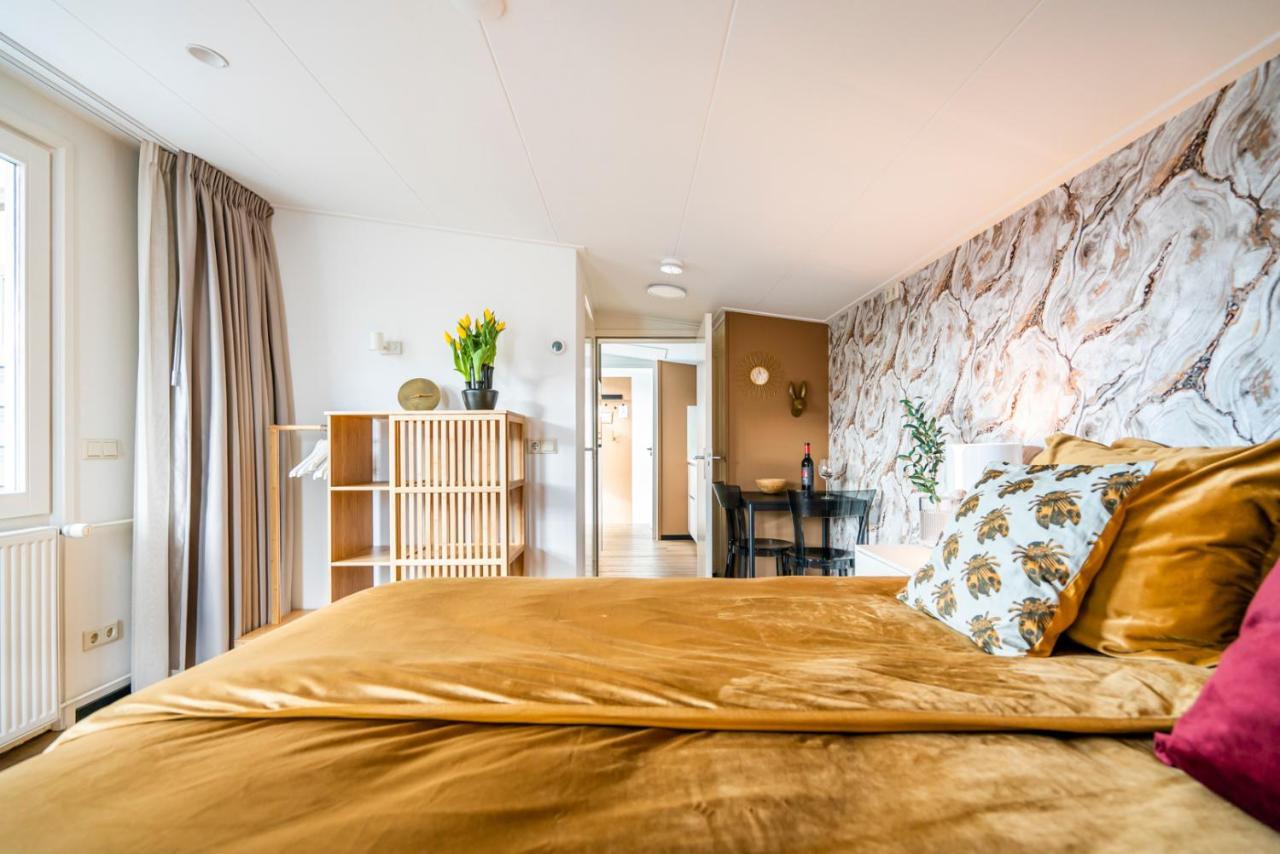 Charley'S Wellness Suite เวชต์คาเปลเล ภายนอก รูปภาพ